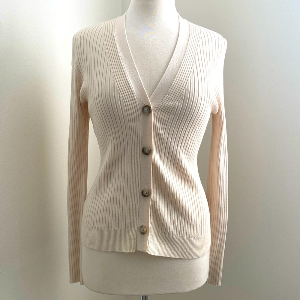 Loft Long Sleeve V-neck Cardigan Size M - Picture 2 of 9
